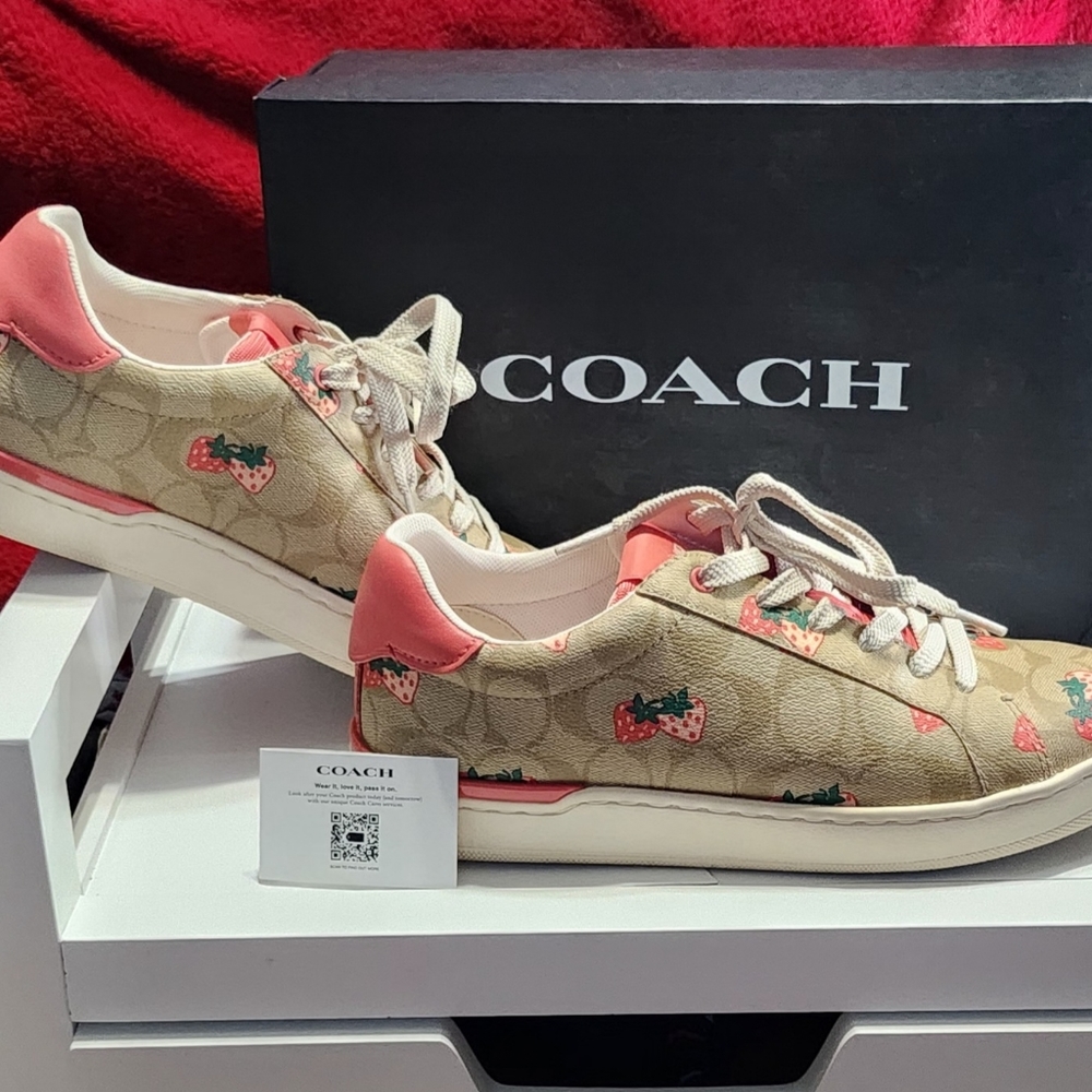 Coach low top berry sneakers